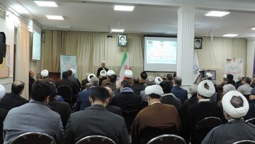 پرهیز از دوقطبی‌سازی و اثبات کارآمدی نظام، راه پیشرفت انقلاب است