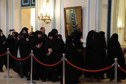 بازدید اساتید خواهر حوزه علمیه خراسان از کاخ سعدآباد