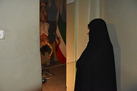 بازدید اساتید خواهر حوزه علمیه خراسان از موزه عبرت