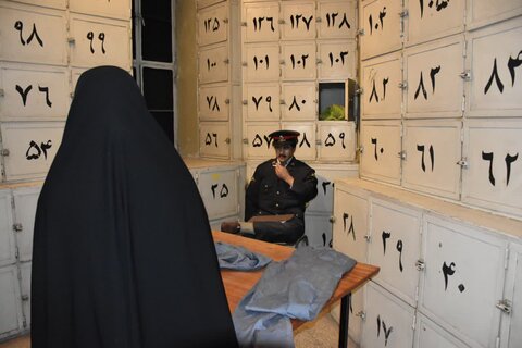 بازدید اساتید خواهر حوزه علمیه خراسان از موزه عبرت