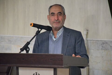 تصاویر/ محفل شعر و روایتگری حماسـه و ایثار  در خوی