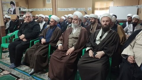 تصاویر/ همایش روحانیون شیعه وسنی در شاهين دژ