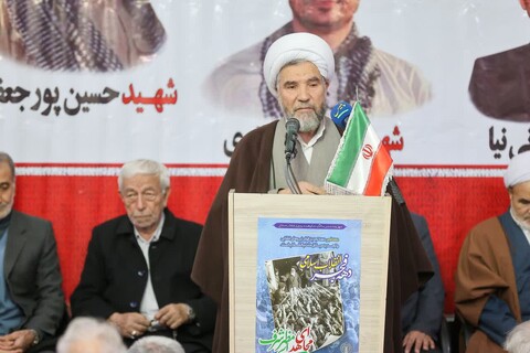 تصاویر | حضور نماینده ولی فقیه در استان آذربایجان شرقی در یادواره شهدای منطقه مارالان