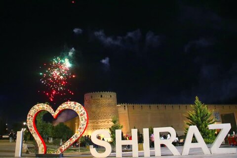 تصاویر| نورافشانی جشن انقلاب اسلامی در ارگ کریمخان