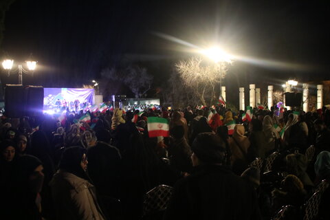 تصاویر| نورافشانی جشن انقلاب اسلامی در ارگ کریمخان