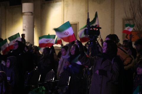 تصاویر| نورافشانی جشن انقلاب اسلامی در ارگ کریمخان