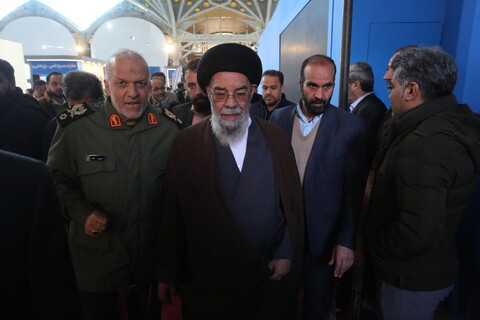 تصاویر / افتتاح نمایشگاه معرفی  فعالیت های برجسته  رده های مقاومت بسیج در استان اصفهان