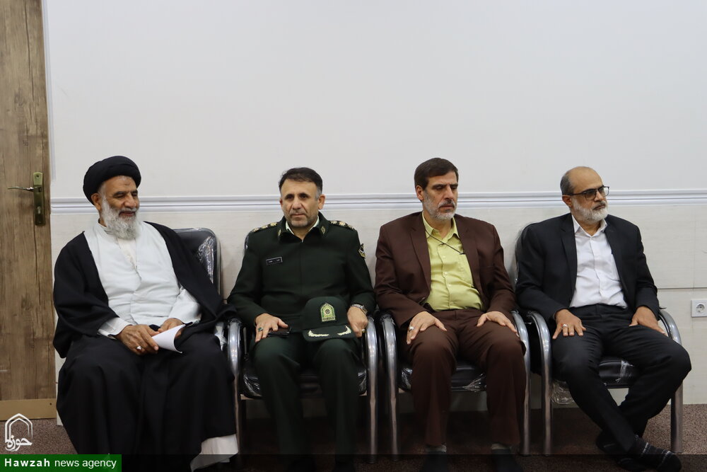 دیدار مسئول حوزه نمایندگی ولی فقیه در سازمان منابع طبیعی و آبخیزداری کشور با نماینده ولی فقیه در خوزستان