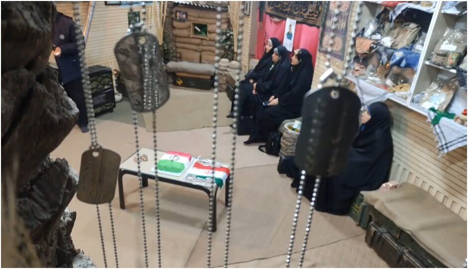 کلیپ |حضور طلاب بسیج فارغ‌التحصیلان موسسه آموزش عالی ریحانة النبی اراک در حسینیه سنگر