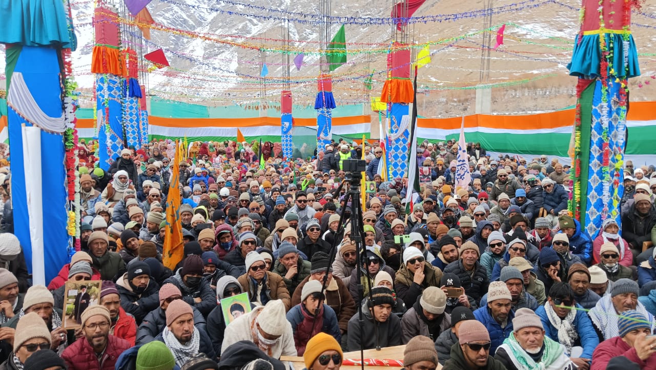 हज़रत अली अकबर (अ) के जन्मदिवस और इस्लामी क्रांति की वर्षगांठ के अवसर पर कारगिल में भव्य रैली