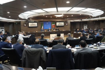 تصاویر/ نشست فعالان اقتصادی، کارآفرینان و تولیدکنندگان استان آذربایجان غربی با رئیس مجلس شورای اسلامی