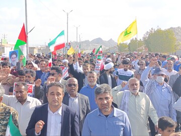 تصاویر/ حضور پرشور مردم غیور بخش سندرک در راهپیمایی۲۲بهمن