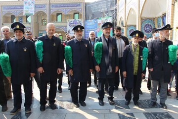 تصاویر/ حضور مردم انقلابی و شهیدپرور پیشوا در راهپیمایی ۲۲ بهمن