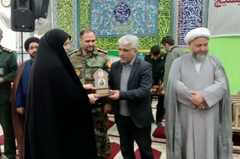 تصاویر/ اختتامیه سومین جشنواره فرهنگی ورزشی بسیج شهرستان آران و بیدگل