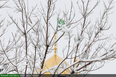 Photos/Le sanctuaire de Dame Masoumeh recouvert de neige