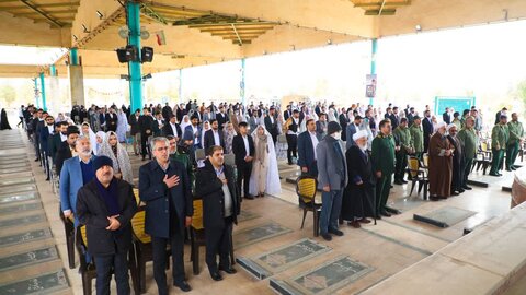 تصاویر/ جشن ازدواج ۴۶۰زوج یزدی در جشن۲۲بهمن