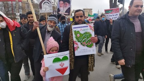 تصاویر راهپیمایی یوم الله ۲۲ بهمن در الیگودرز