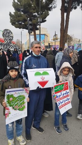 تصاویر راهپیمایی یوم الله ۲۲ بهمن در الیگودرز