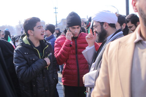 تصاویر/حضور طلاب و روحانیت در راهپیمایی روز 22 بهمن