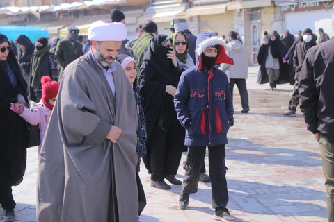 تصاویر/حضور طلاب و روحانیت در راهپیمایی روز 22 بهمن