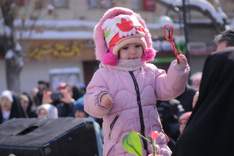 تصاویر/حضور طلاب و روحانیت در راهپیمایی روز 22 بهمن