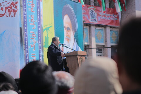 تصاویر/حضور طلاب و روحانیت در راهپیمایی روز 22 بهمن