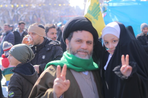 تصاویر/حضور طلاب و روحانیت در راهپیمایی روز 22 بهمن