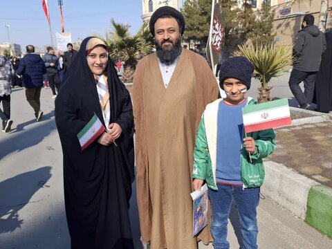 تصاویر/حضور پرشور مردم انقلابی کاشان در راهپیمایی 22 بهمن