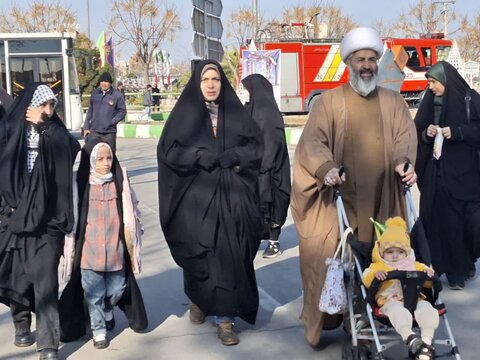 تصاویر/حضور پرشور مردم انقلابی کاشان در راهپیمایی 22 بهمن