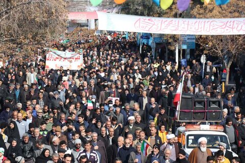 تصاویر/غوغای ساوجی ها در سالروز پیروزی انقلاب اسلامی ایران