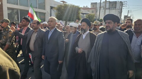 تصاویر/ راهپیمایی ۲۲ بهمن در گناوه