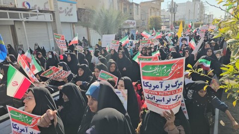 تصاویر/ راهپیمایی ۲۲ بهمن در گناوه