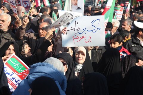 تصاویر / راهپیمایی یوم الله 22 بهمن در قزوین