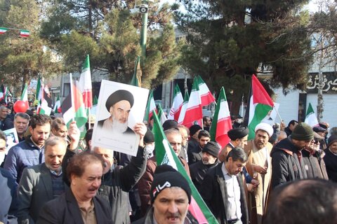 تصاویر / راهپیمایی یوم الله 22 بهمن در قزوین