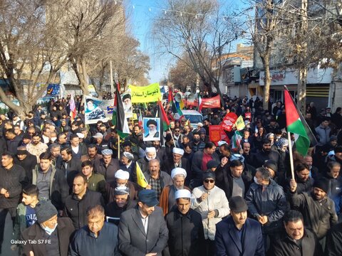 خروش مردم بوکان در بهار آزادی

