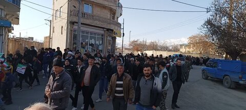 تصاویر/ حضور پرشور اقشار مختلف مردم شهرستان شوط در راهپیمایی ۲۲ بهمن ماه