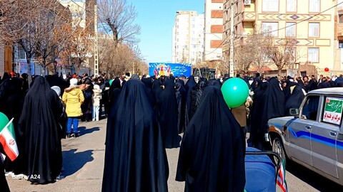 تصاویر/ راهپیمایی مردم جلفا در ۲۲ بهمن