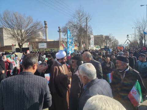 تصاویر/ تصاویر/راهپیمایی ۲۲ بهمن در شهرستان چایپاره