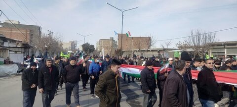 تصاویر/ حضور مردم شهر محمدیار در راهپیمایی روز یوم الله 22 بهمن