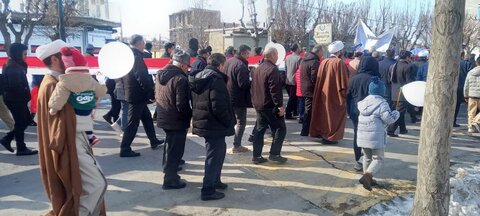 تصاویر/ حضور مردم شهر محمدیار در راهپیمایی روز یوم الله 22 بهمن