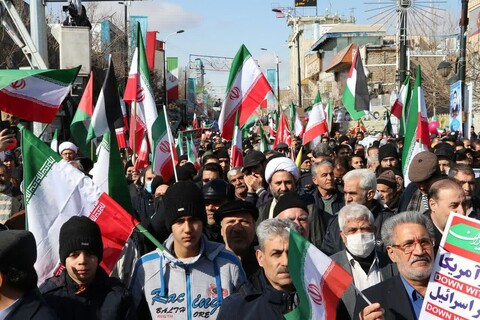 تصاویر/ راهپیمایی مردم زنجان در ۲۲ بهمن