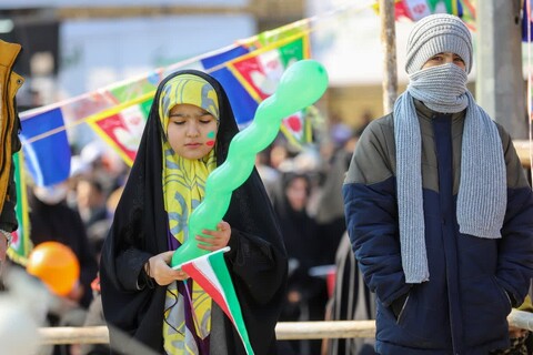 تصاویر/ راهپیمایی مردم تبریز در ۲۲ بهمن