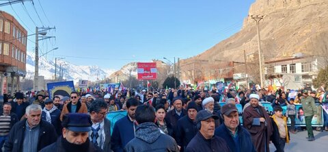 تصاویر/ مراسم راهپیمایی روز 22 بهمن در ماکو