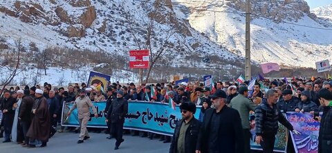 تصاویر/ مراسم راهپیمایی روز 22 بهمن در ماکو