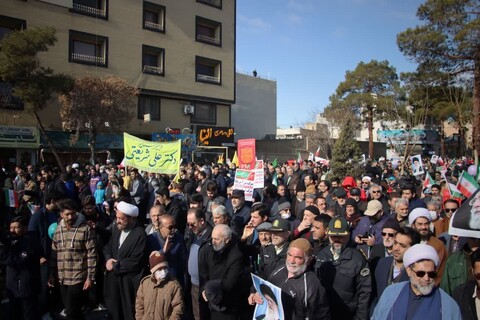 تصاویر/ راهپیمایی بزرگ یوم الله ۲۲ بهمن در شهرستان سمنان