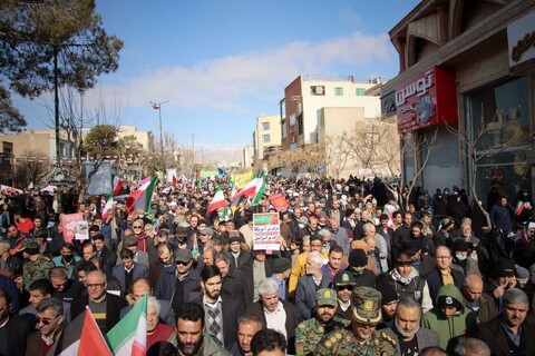 تصاویر/ راهپیمایی بزرگ یوم الله ۲۲ بهمن در شهرستان سمنان