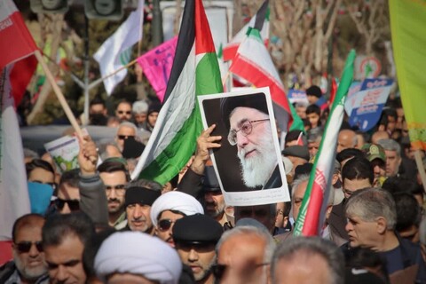 تصاویر/ راهپیمایی بزرگ یوم الله ۲۲ بهمن در شهرستان سمنان