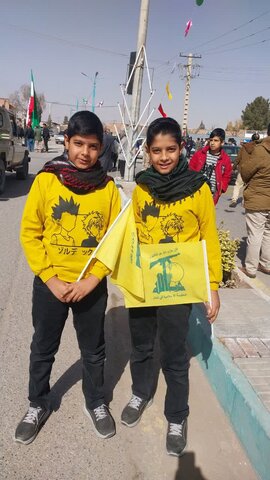 تصاویر کودکان در راهپیمایی شهر زنگی آباد