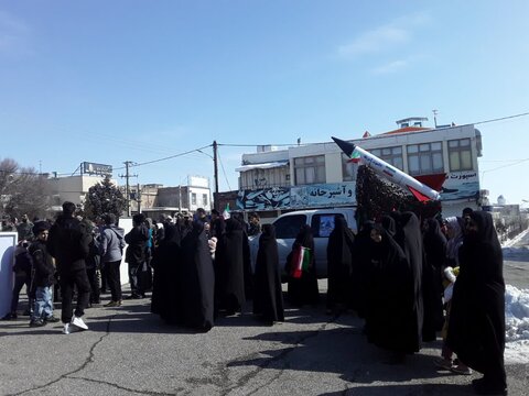 تصاویر/برگزاری باشکوه راهپیمایی ۲۲ بهمن ۱۴۰۳ شهرستان غرق آباد