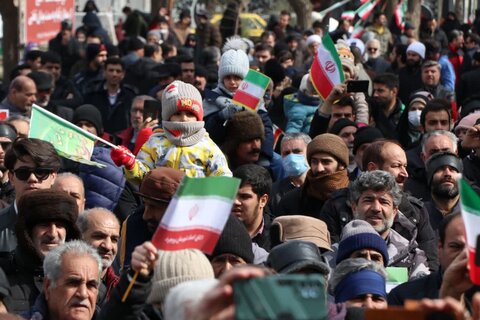 تصاویر راهپیمایی یوم الله ۲۲ بهمن در بروجرد